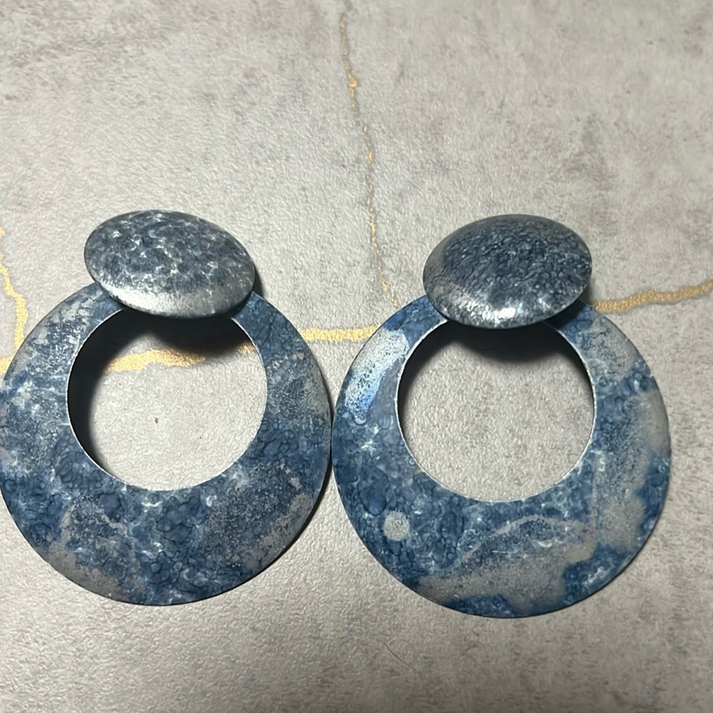 Vintage drop hope retro 80s style earrings. Blue Cloud - Picture 1 of 4